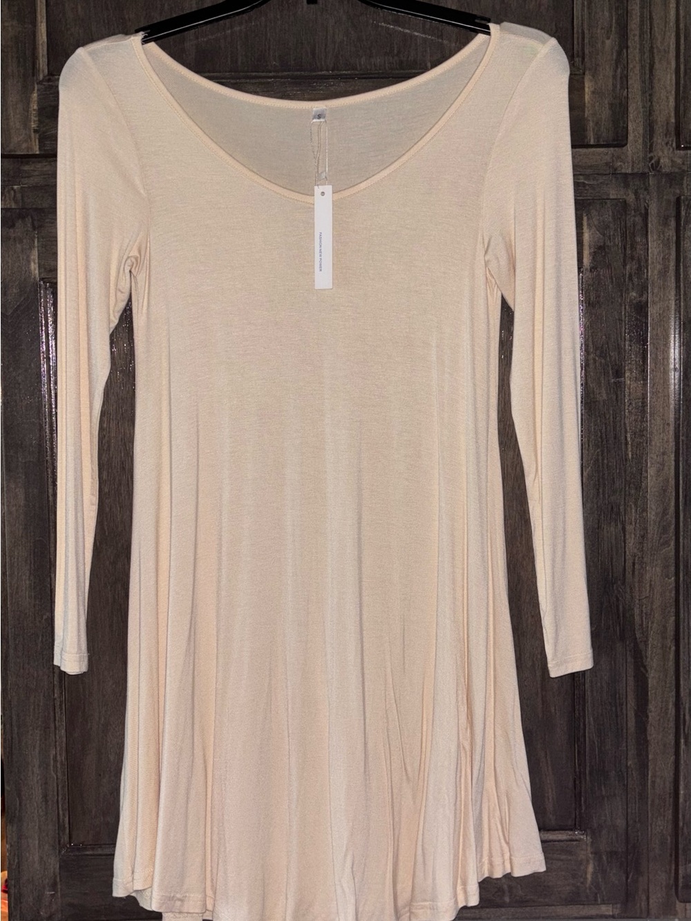 Women’s Long Sleeve Scoop Neck Swing Dress in Cream